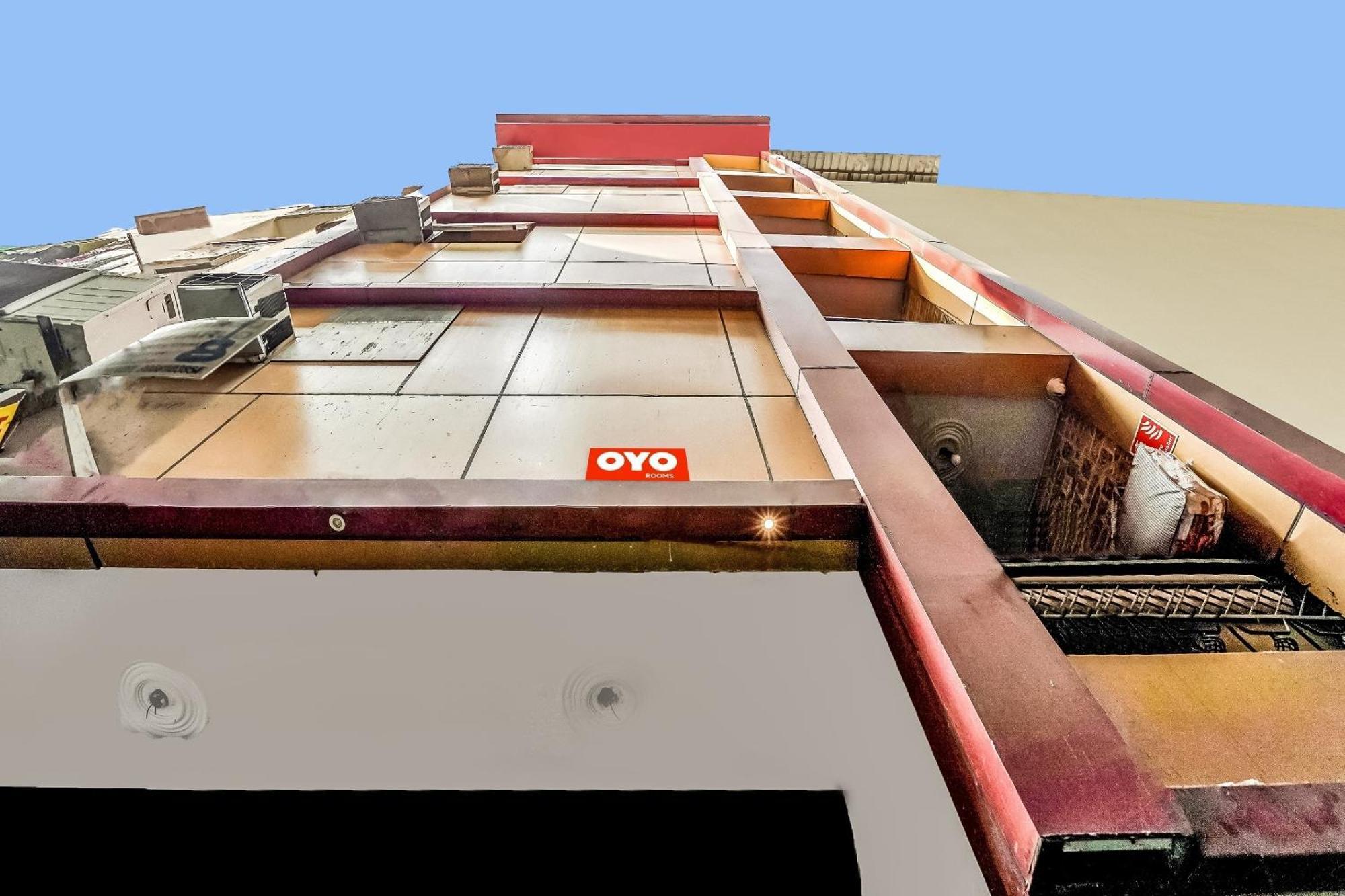 Hotel O M Stays Near Akshardham Nueva Delhi Exterior foto